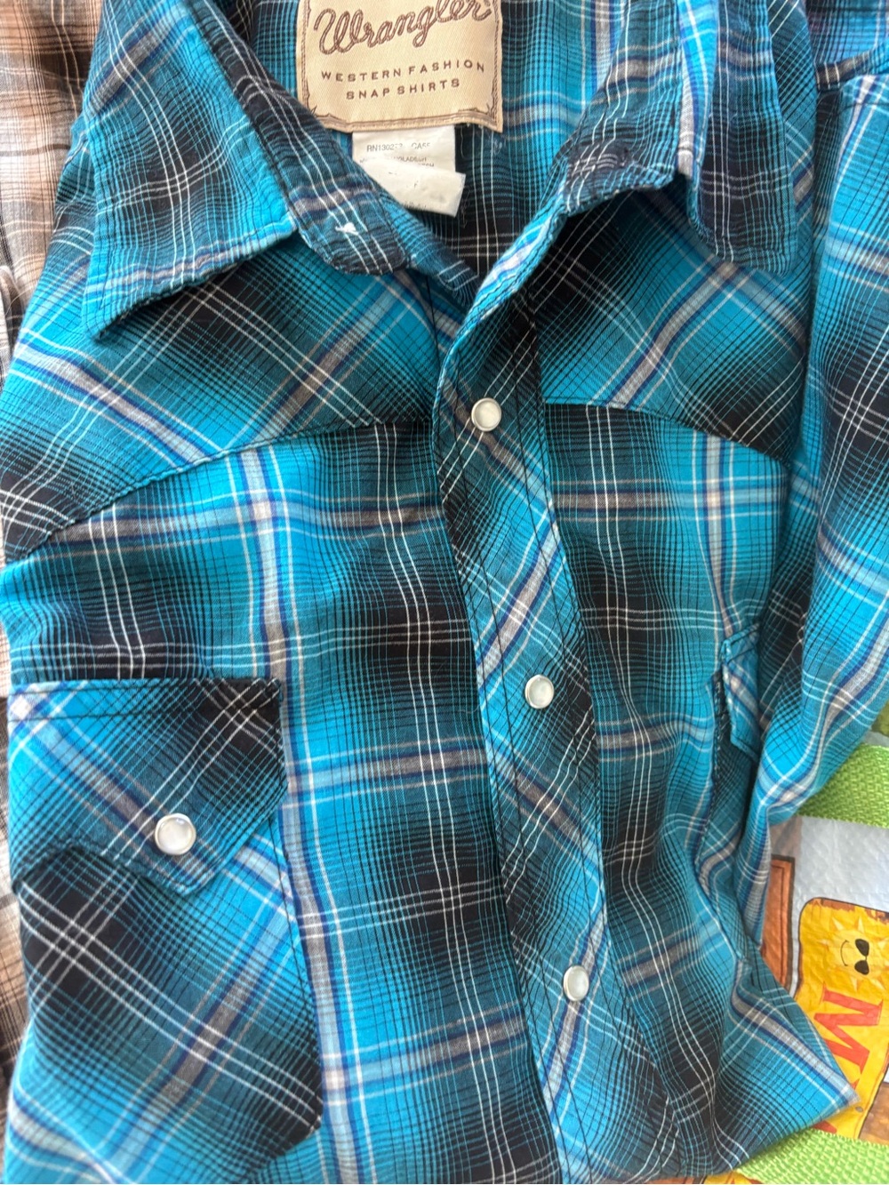 Men’s Shirts - Picture 6 of 16